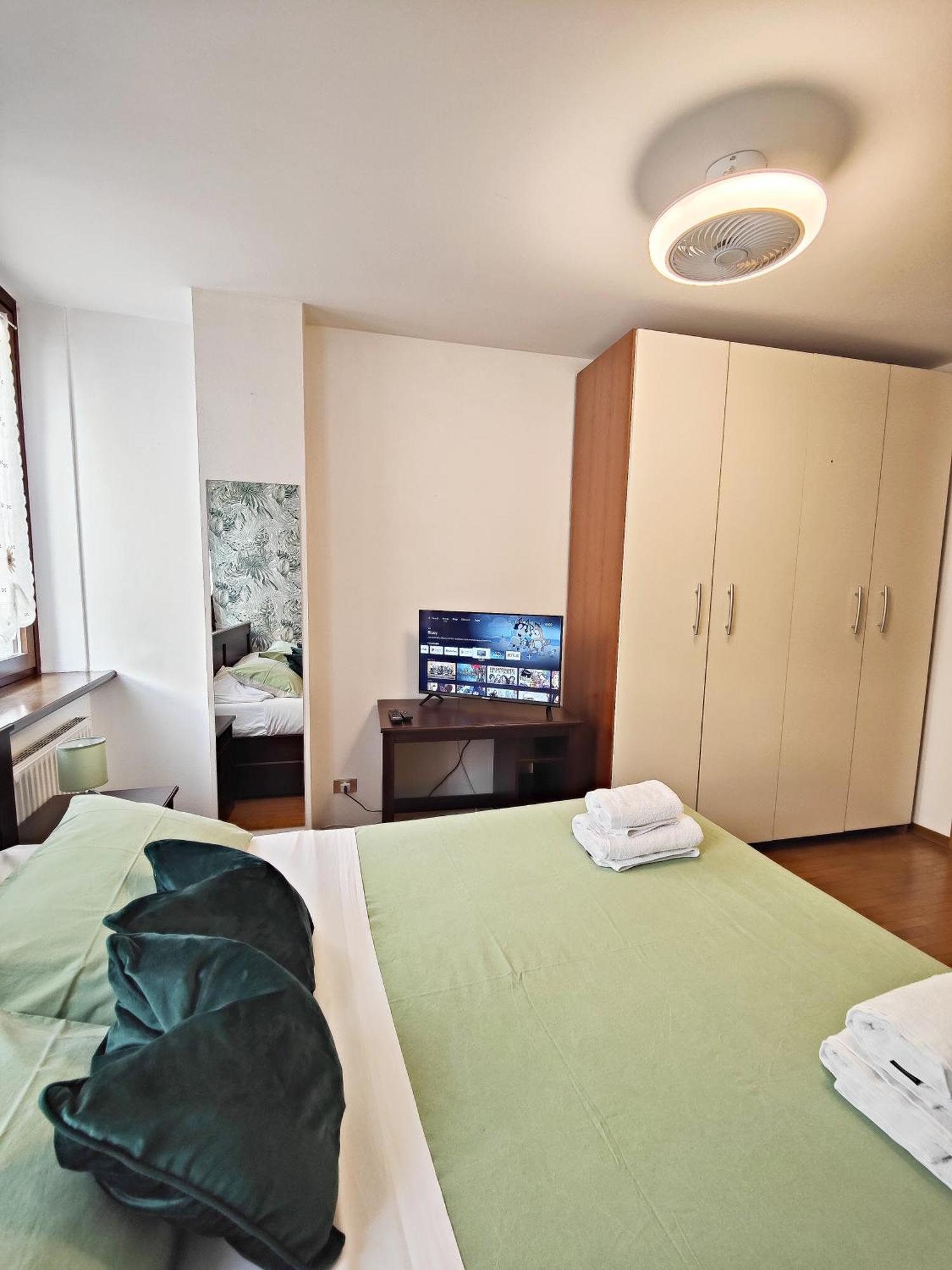 Le Case Di Sara Parking And Two Rooms In The Historic Center Údine Exterior foto
